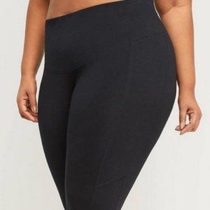 Active Sculpting Black Leggings 18/20